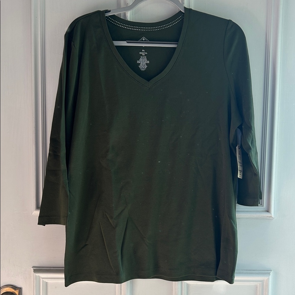 St. John's Bay Dark Green Long Sleeve V-Neck Top